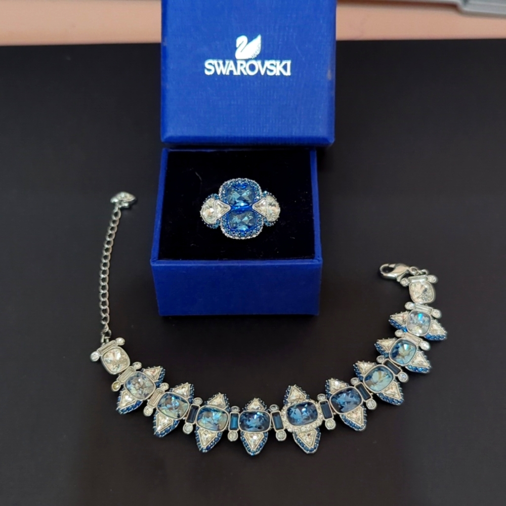 Swarovski Lake Cocktail Ring Size 52/6 and Matching bracelet! Perfect Condition!